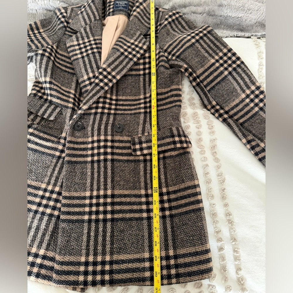 Abercrombie & Fitch Black and Tan Plaid Blazer - Picture 4 of 5